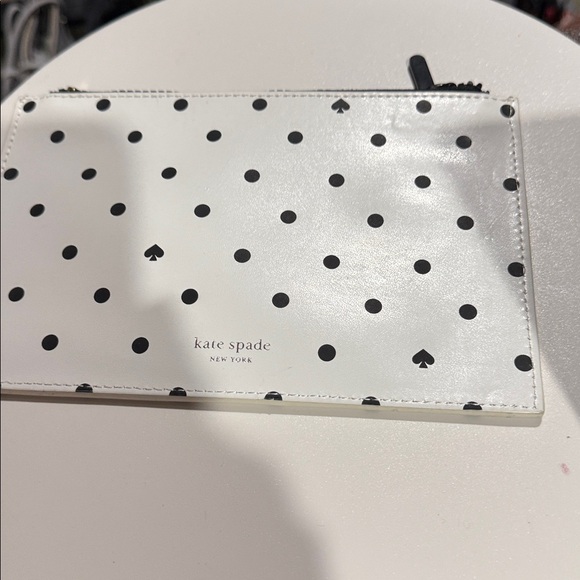 Kate Spade Pouch - Picture 1 of 1